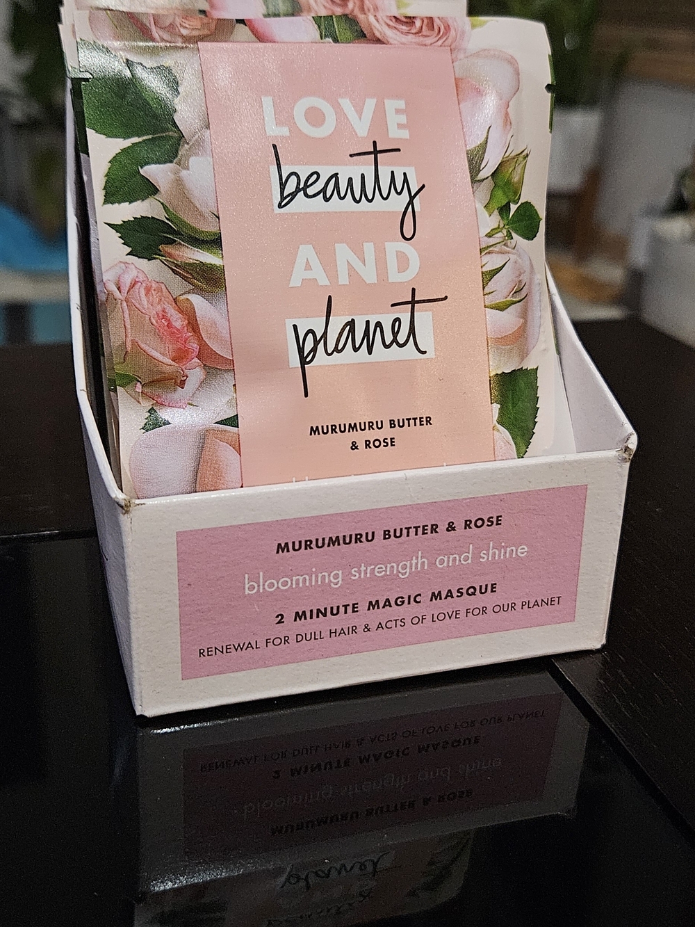 8 Packs of Love Beauty and Planet Murumuru Butter & Rose 2-Minute Hair Masque